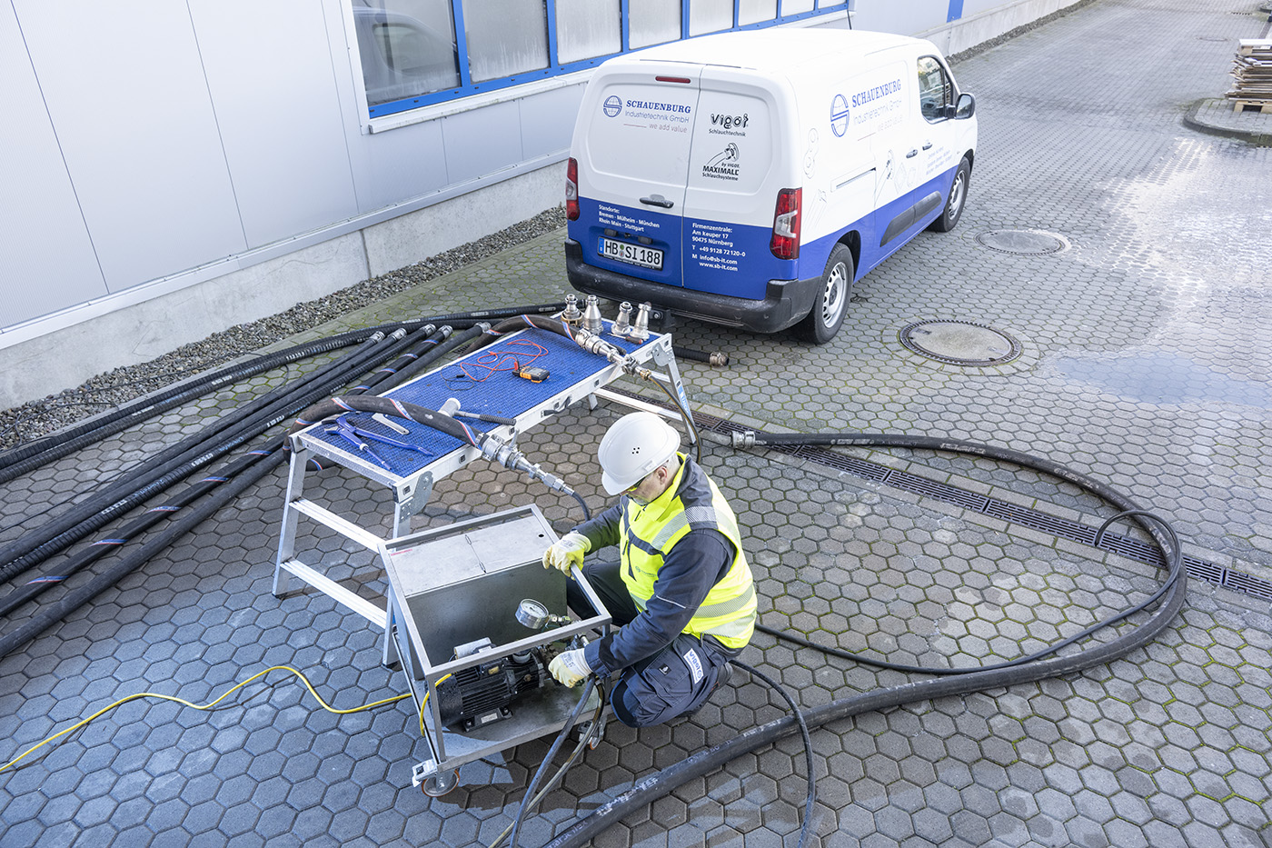 VIGOT Industiretechnik, Schlauchprüfung, Qualitätssicherung, Chemie- und Lebensmittelschläuchen