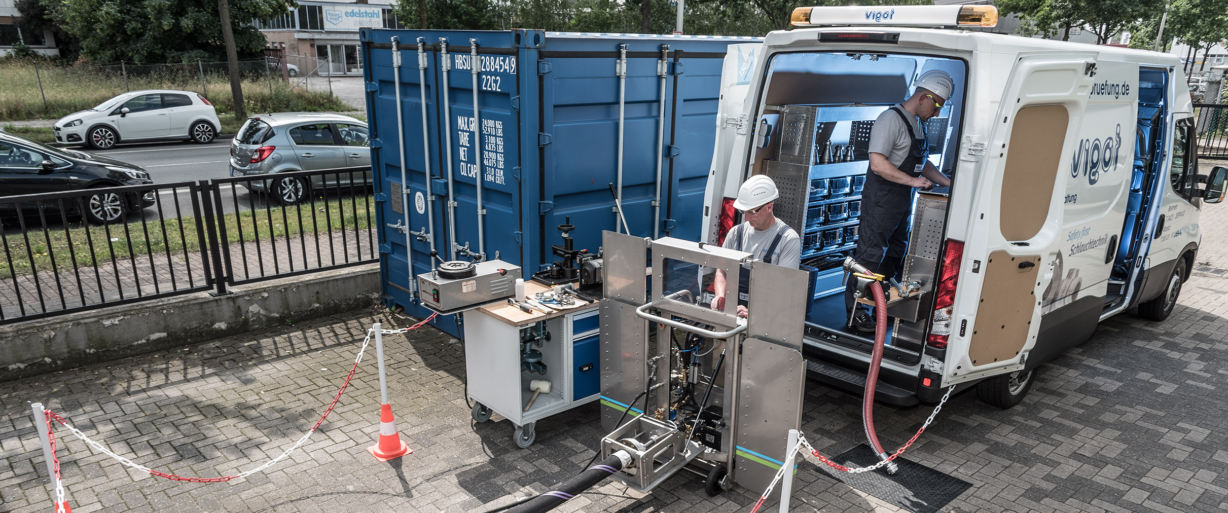 VIGOT Industrietechnik, Mobile Schlauchprüfung, Einsatzfahrzeug, Vor Ort